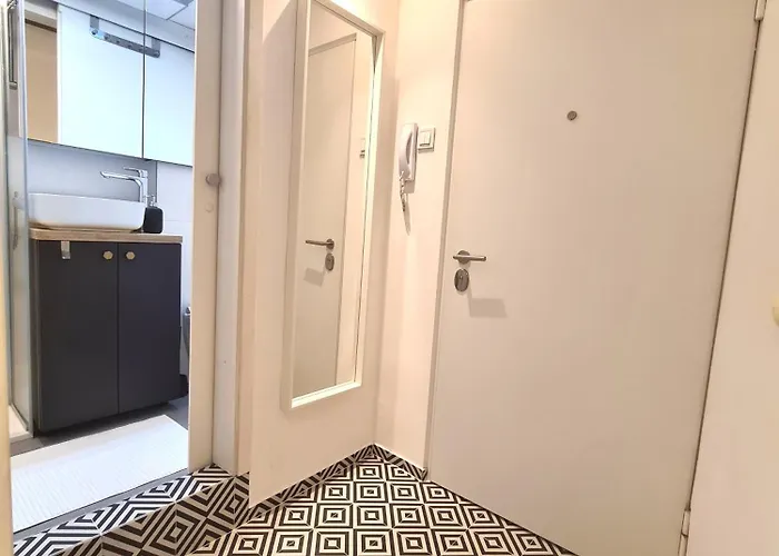 Διαμέρισμα Courtyard Center *