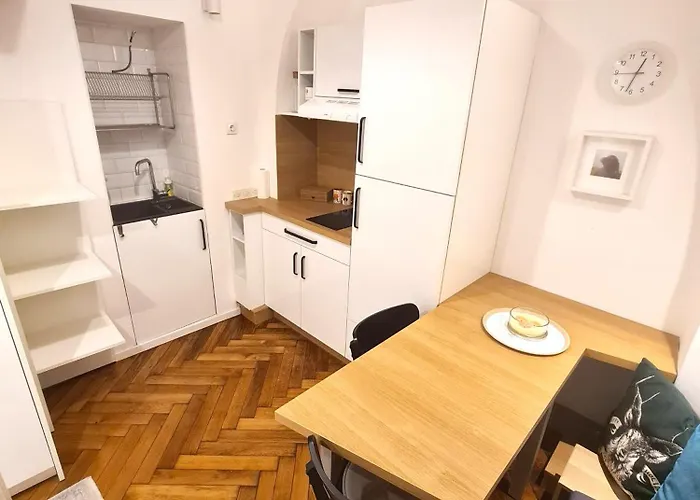 Apartman Courtyard Center